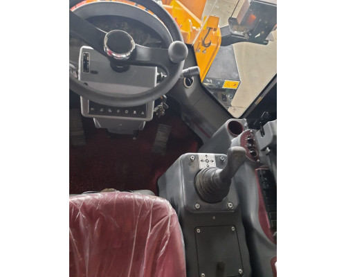 Фронтальный погрузчик LONKING CDM835