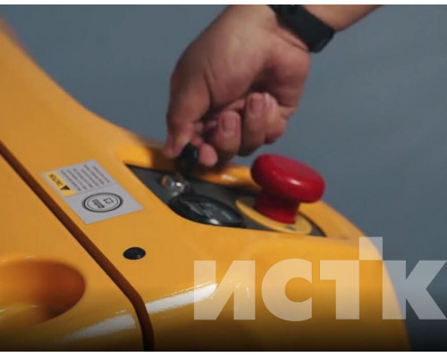 Электроштабелер Xilin CDDR15S